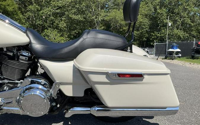 2022 Harley-Davidson® FLHX - Street Glide®