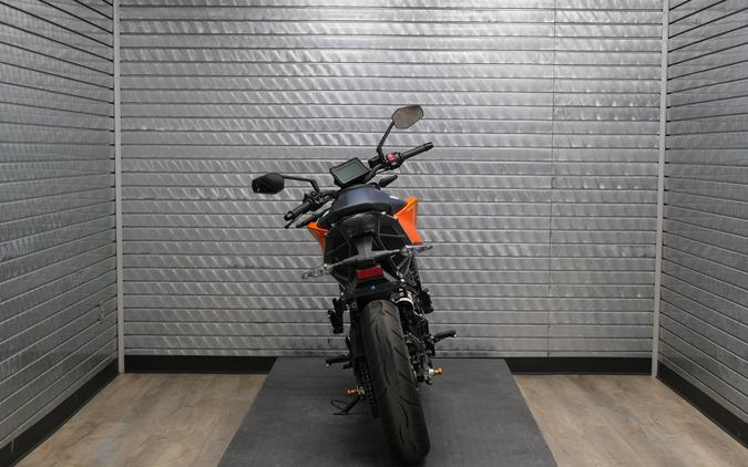 2024 KTM 250 DUKE