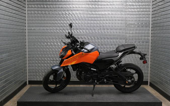 2024 KTM 250 DUKE