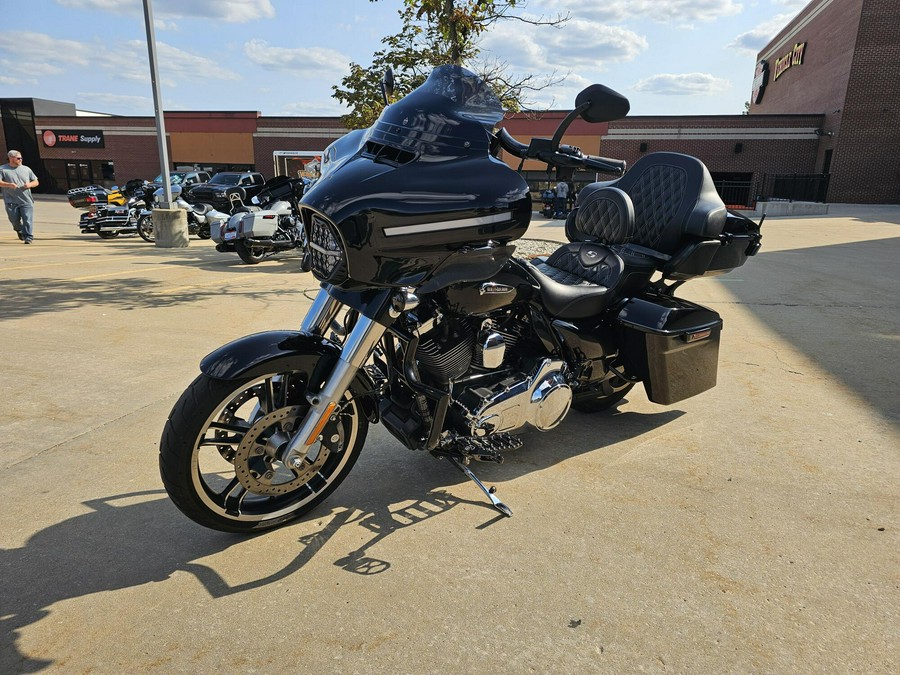FLHXS 2016 Street Glide Special