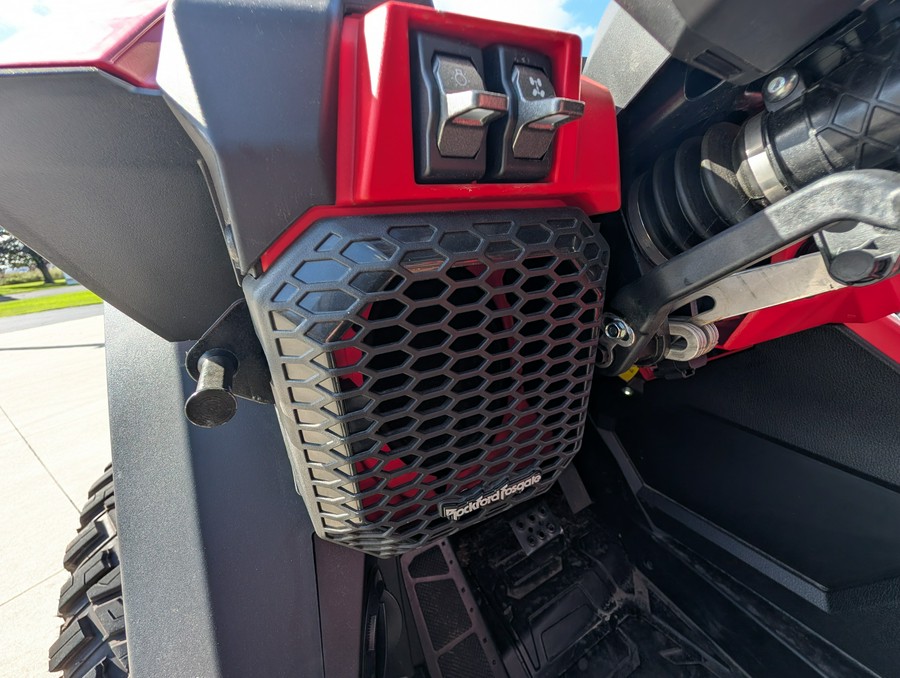 2026 Polaris RZR Pro R ULTIMATE