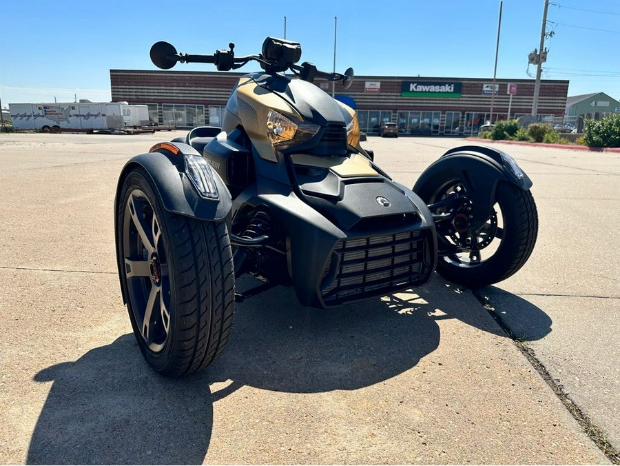 2020 Can-Am Ryker Rotax® 900 ACE™ - Classic Series