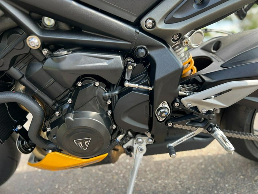 2024 Triumph Street Triple 765 RS Cosmic Yellow RS