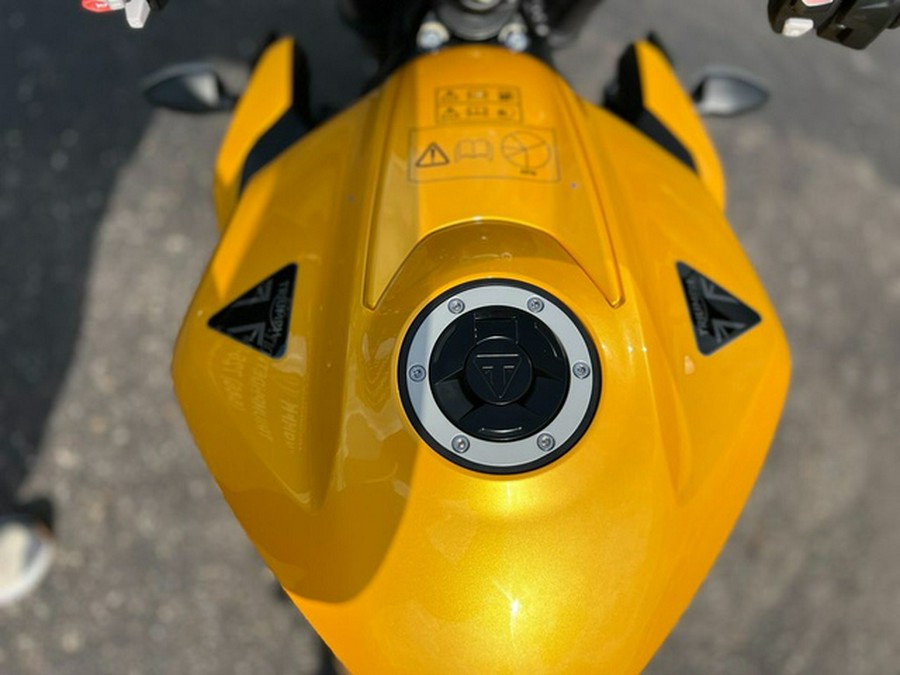 2024 Triumph Street Triple 765 RS Cosmic Yellow RS