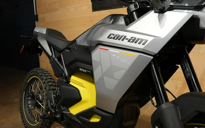 2025 Can-Am® Origin '73