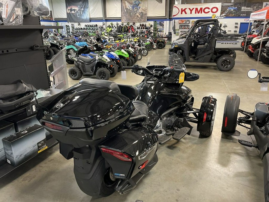 2022 Can-Am Spyder F3 Limited Chrome Wheels