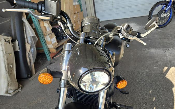 2025 INDIAN MOTORCYCLE SCOUT BOBBER LIMITED WITH TECHNOLOGY PACKAGE