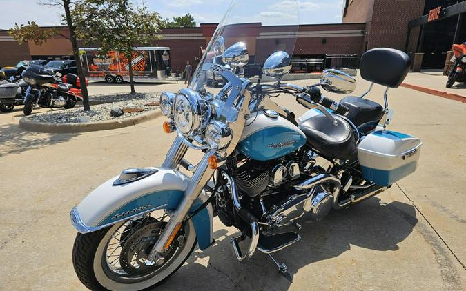 FLSTN 2016 Softail Deluxe