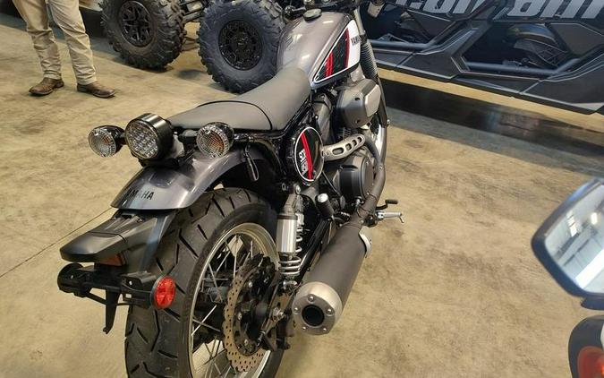 2017 Yamaha SCR950