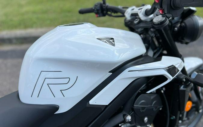 2024 Triumph Street Triple 765 R Crystal White REET TRIPLE R