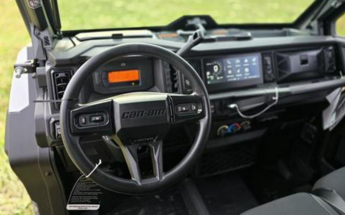 2026 Can-Am Defender MAX Limited HD11