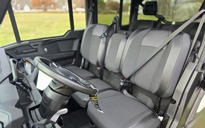 2026 Can-Am Defender MAX Limited HD11