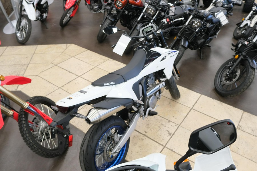 2025 SUZUKI DRZ400SM