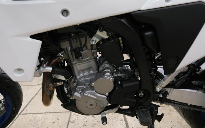 2025 SUZUKI DRZ400SM