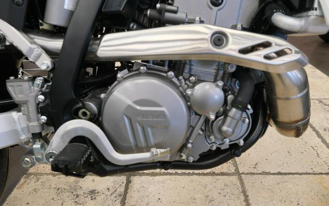 2025 SUZUKI DRZ400SM