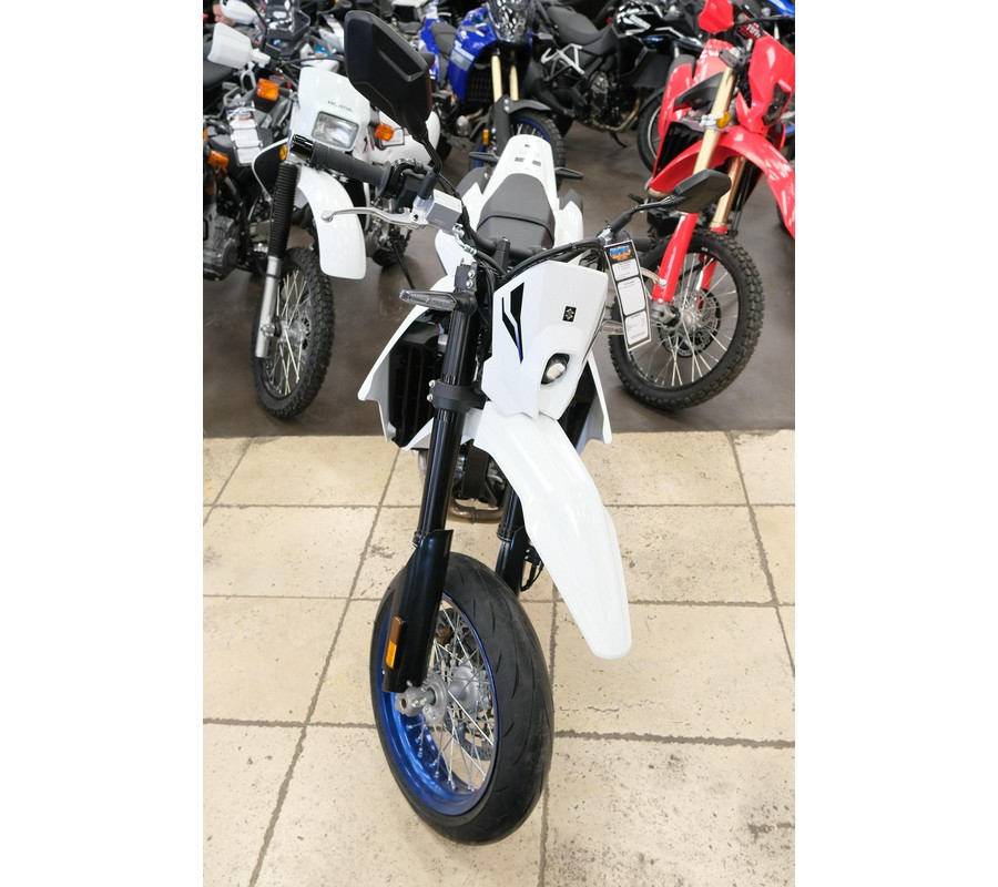 2025 SUZUKI DRZ400SM