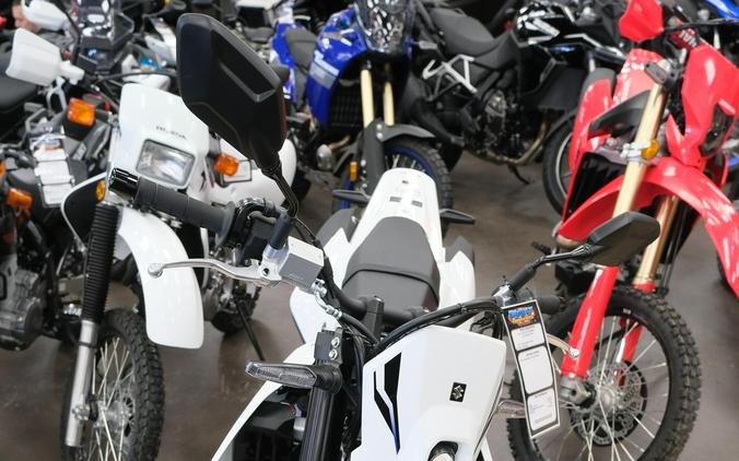 2025 SUZUKI DRZ400SM