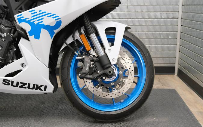 2026 SUZUKI GSX8R