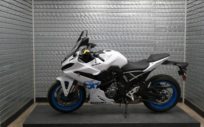 2026 SUZUKI GSX8R