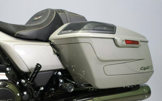 2023 Harley-Davidson CVO Road Glide FLTRXSE