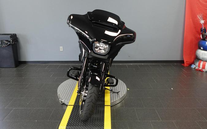 2025 Harley-Davidson Street Glide FLHX