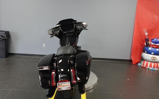 2025 Harley-Davidson Street Glide FLHX