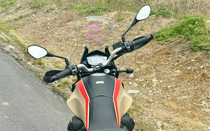 2020 Moto Guzzi V85 TT Travel