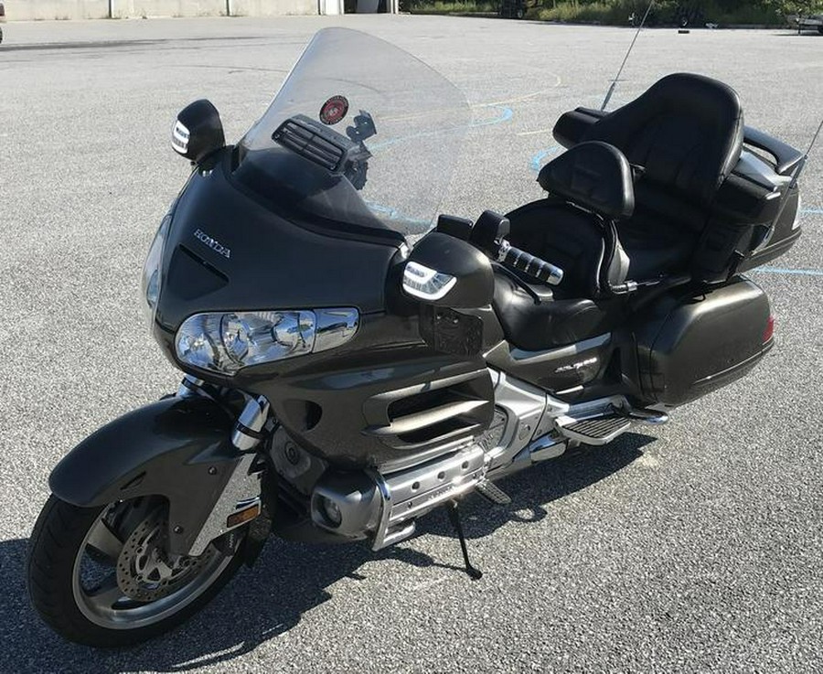 2010 Honda® GL18HPM