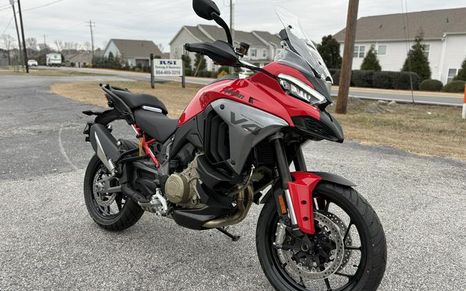 2025 Ducati Multistrada V4