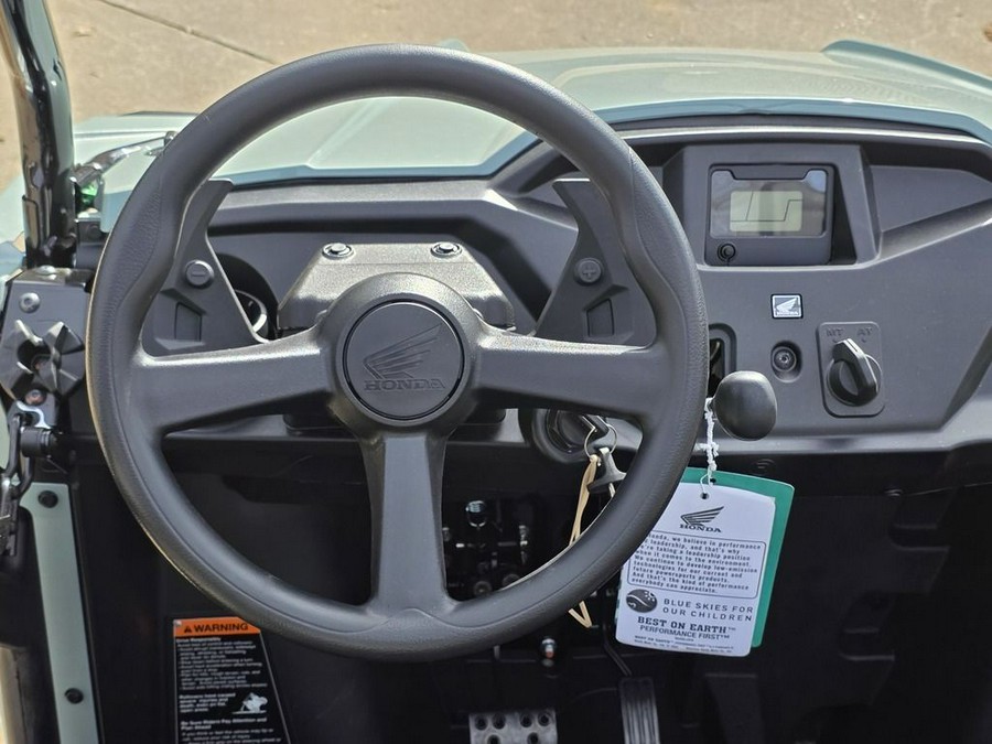 2026 Honda Pioneer 520 Base