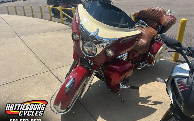 2015 Indian Roadmaster Indian Red/Ivory Cream