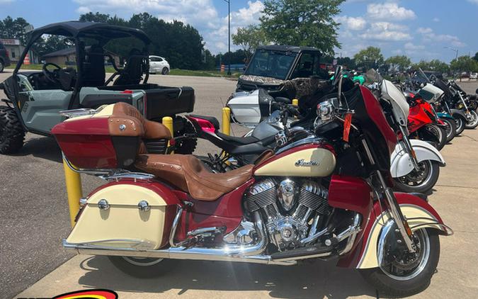 2015 Indian Roadmaster Indian Red/Ivory Cream
