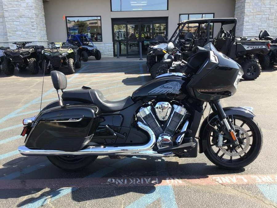 2022 INDIAN MOTORCYCLE CHALLENGER