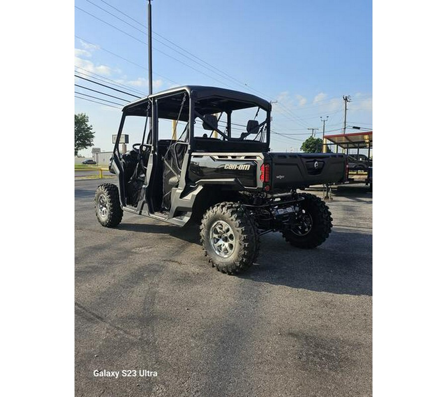 2024 Can-Am® Defender MAX Lone Star HD10