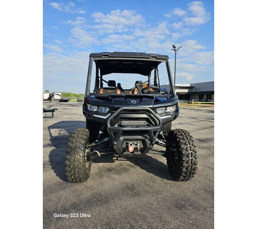 2024 Can-Am® Defender MAX Lone Star HD10