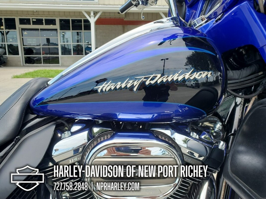 2017 Harley-Davidson CVO™ Street Glide