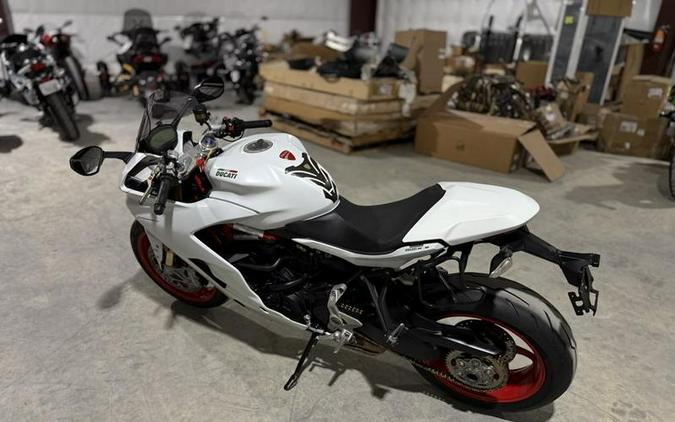 2019 Ducati SuperSport S Star White Silk