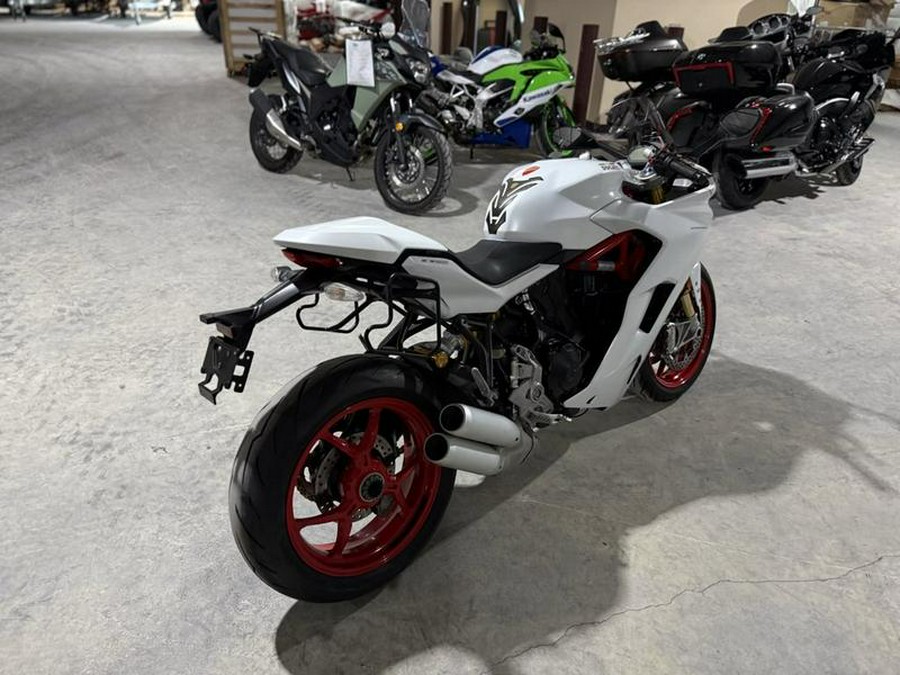 2019 Ducati SuperSport S Star White Silk