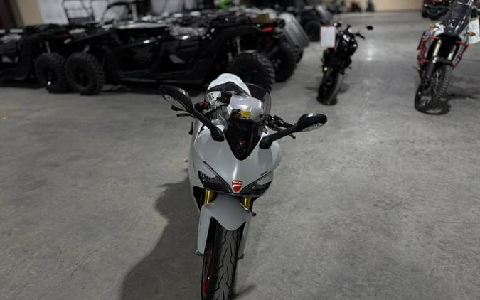 2019 Ducati SuperSport S Star White Silk