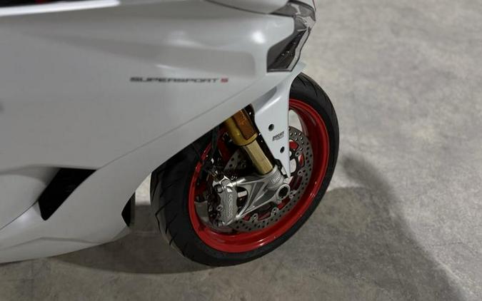 2019 Ducati SuperSport S Star White Silk