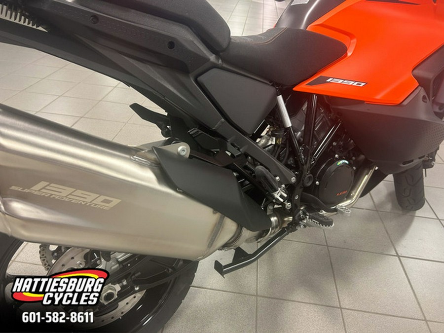 2027 KTM Super Adventure 1390 S EVO