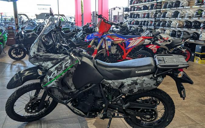 2017 Kawasaki KLR 650 Camo - A89464