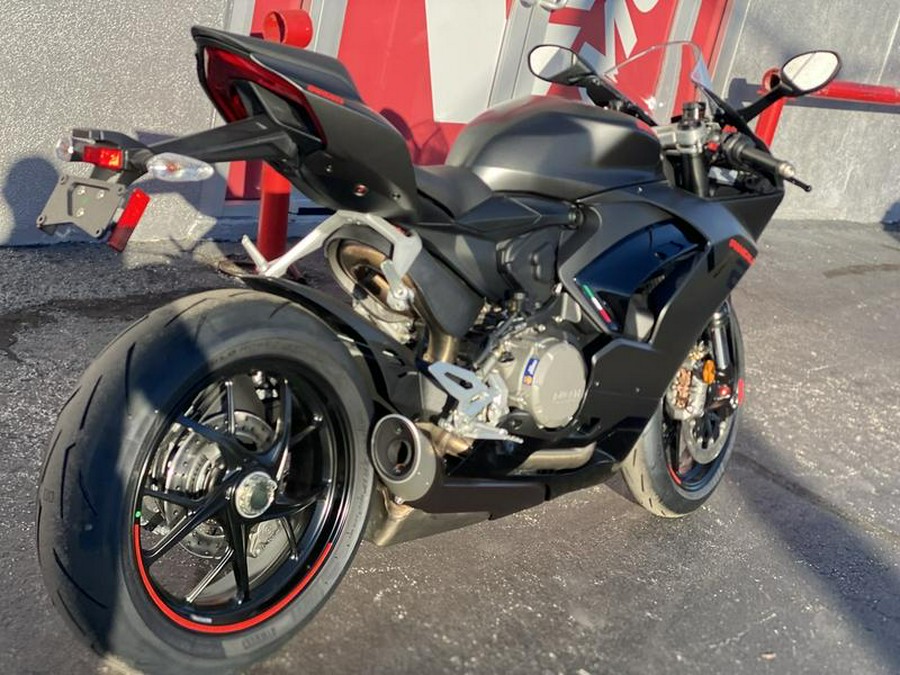 2024 Ducati Panigale V2 Black on Black