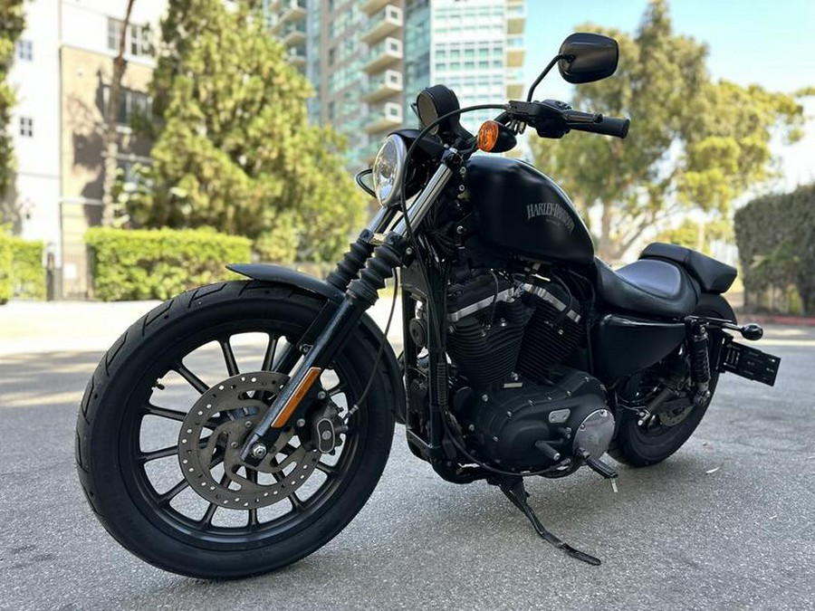 2014 Harley-Davidson® XL883N - Sportster® Iron 883™