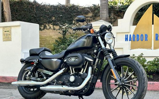 2014 Harley-Davidson® XL883N - Sportster® Iron 883™