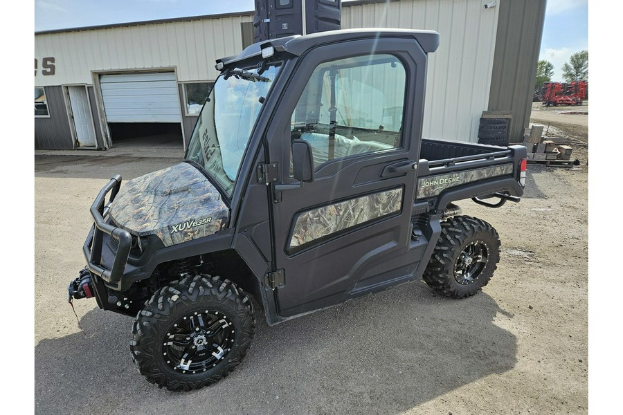 2018 John Deere Gator 835 R