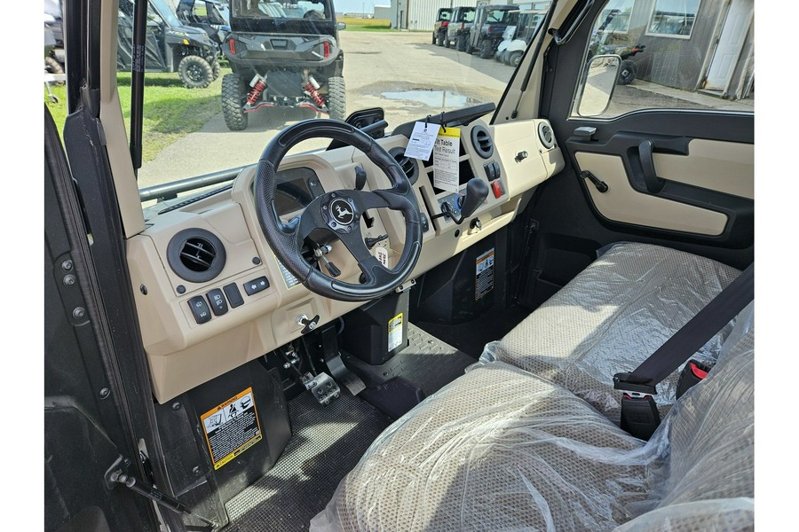 2018 John Deere Gator 835 R