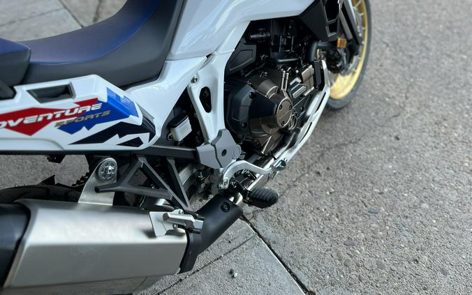 2025 Honda Africa Twin Adventure Sports ES DCT