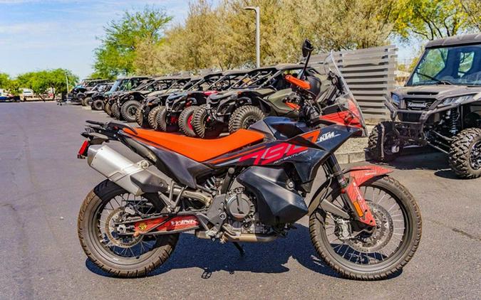 2024 KTM Adventure 790