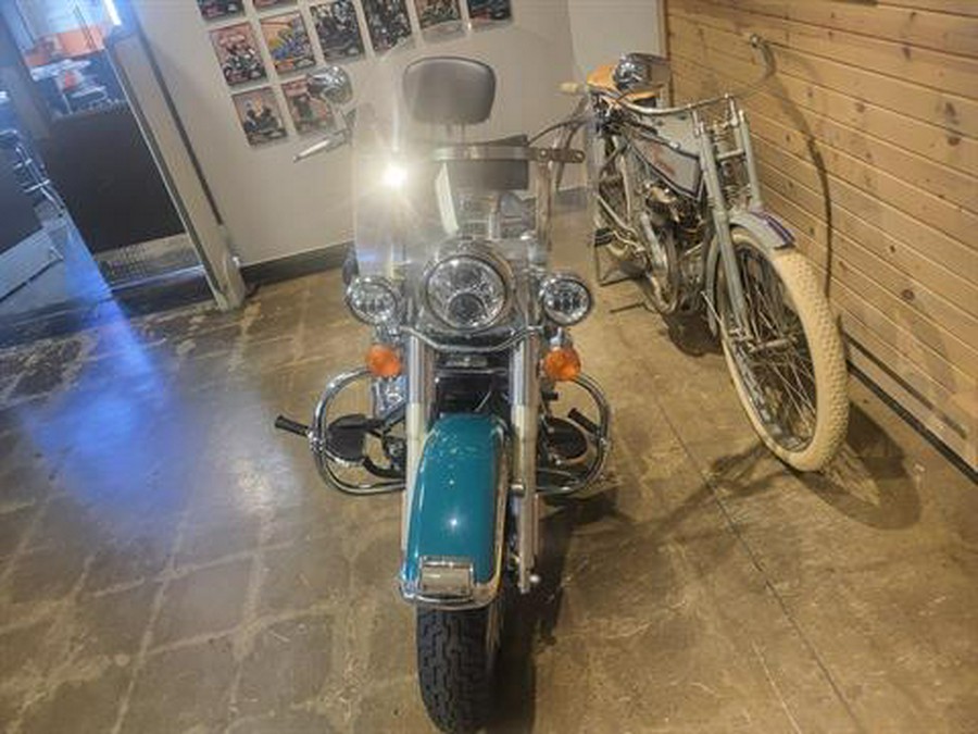 2009 Harley-Davidson FLSTC Heritage Softail® Classic